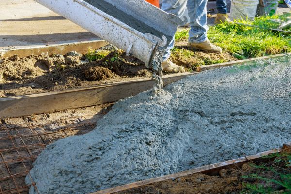 Cost of Driveway Concrete Pouring in San Marcos