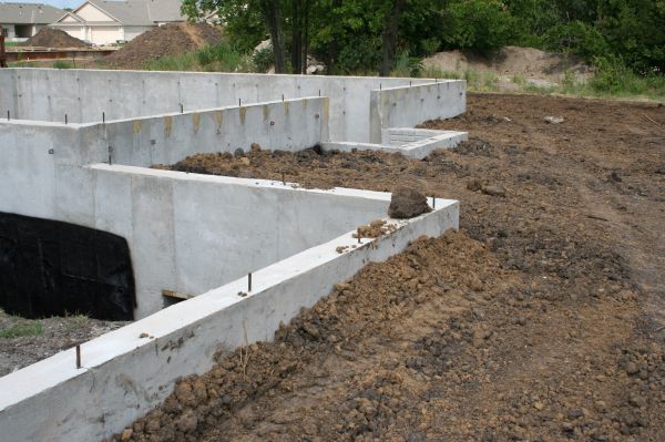 Foundation Wall Installation in San Marcos
