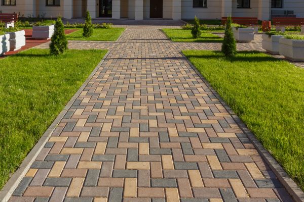 Paved Walkway Service